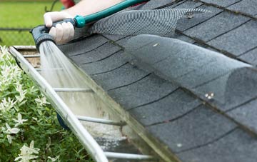 Blaenau Ffestiniog gutter cleaning costs